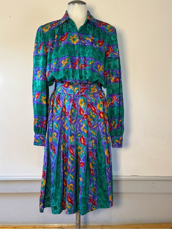 Adrianna Papell Dresses & Skirts - Vintage blouson silk abstract 80s Floral animal cottagecore Long sleeve belted